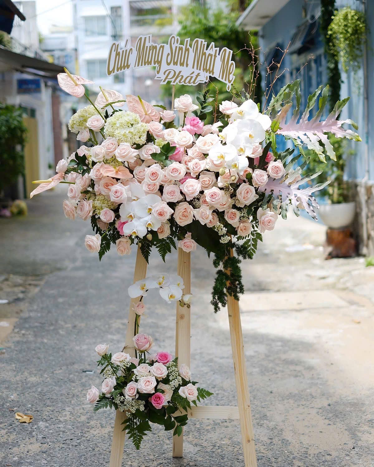 Kệ Hoa Khai Trương 39